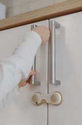 Блокиратор для мебели